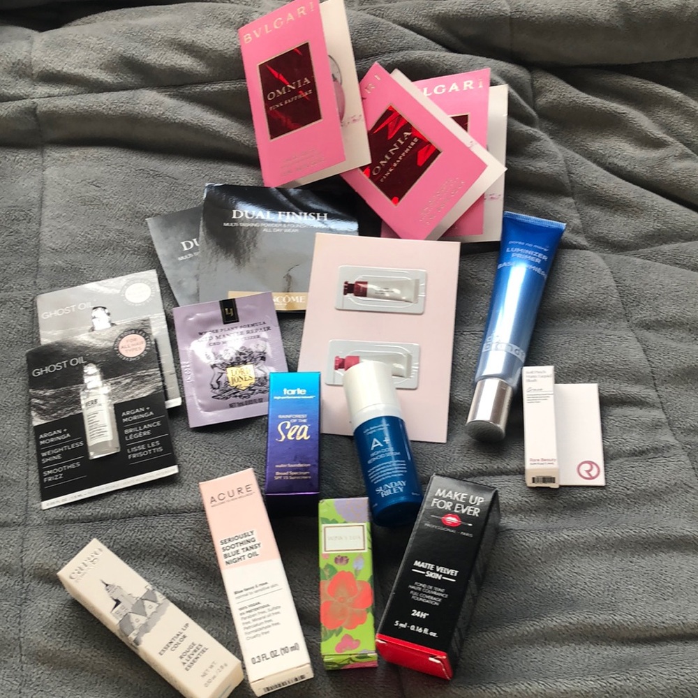 Makeup bundle
